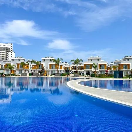 Royalsun Elite Iskele By Holidaykeys Kyrenia (Northern Cyprus)