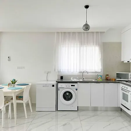 Royalsun Elite Iskele By Holidaykeys Apartment *